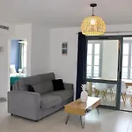 Les Hauts Du Port - T2 Moderne Et Chaleureux Lägenhet