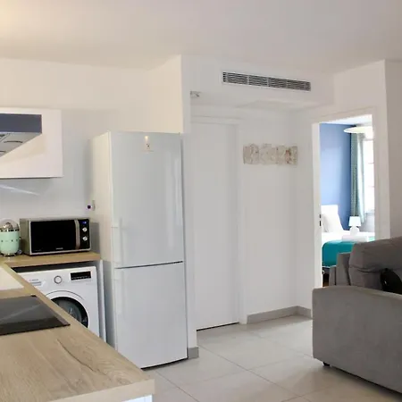 Les Hauts Du Port - T2 Moderne Et Chaleureux Apartmán *